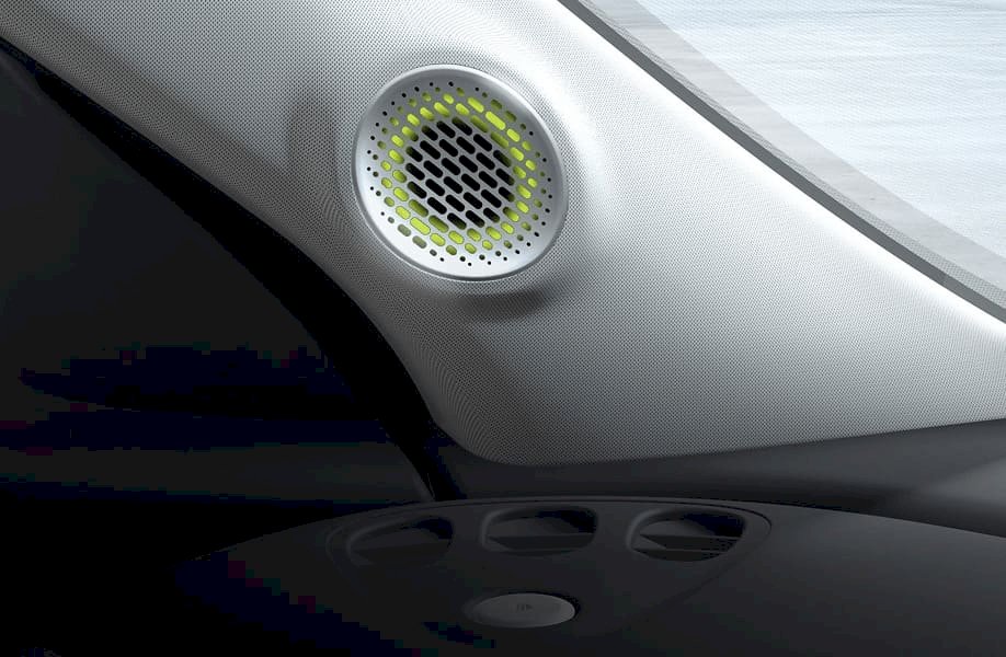 4 Speakers